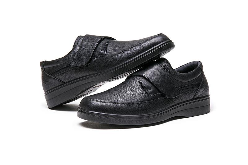 Mens Wide Fit Grunwald A-903 Shoes in Black - Image 5