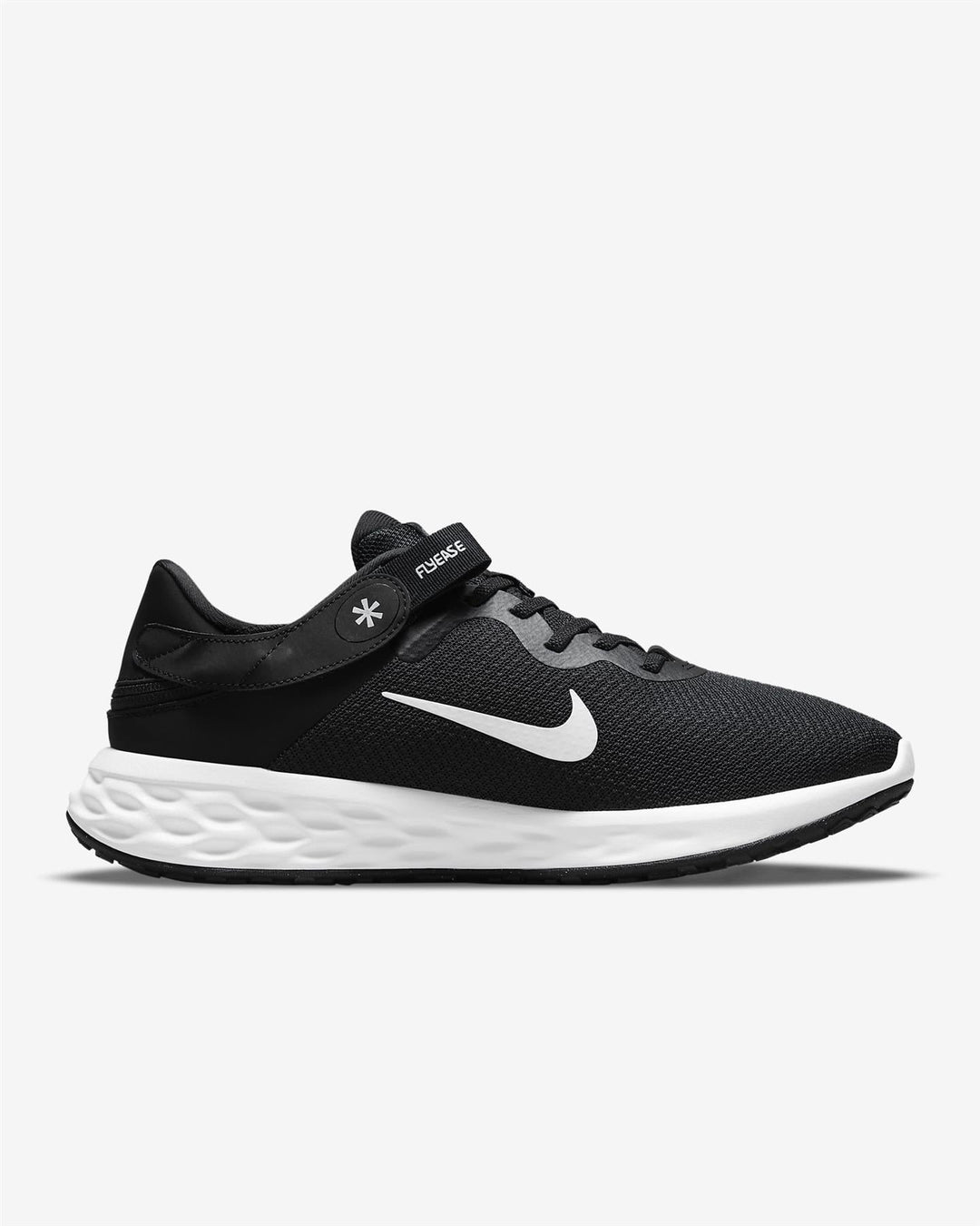 Women's Wide Fit Nike DD8476-003 Revolution 6 Flyease Trainers in Black/White - Image 3