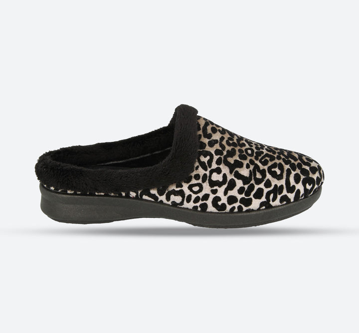 Womens Wide Fit DB Elveden Mule Slippers in Black - Image 1