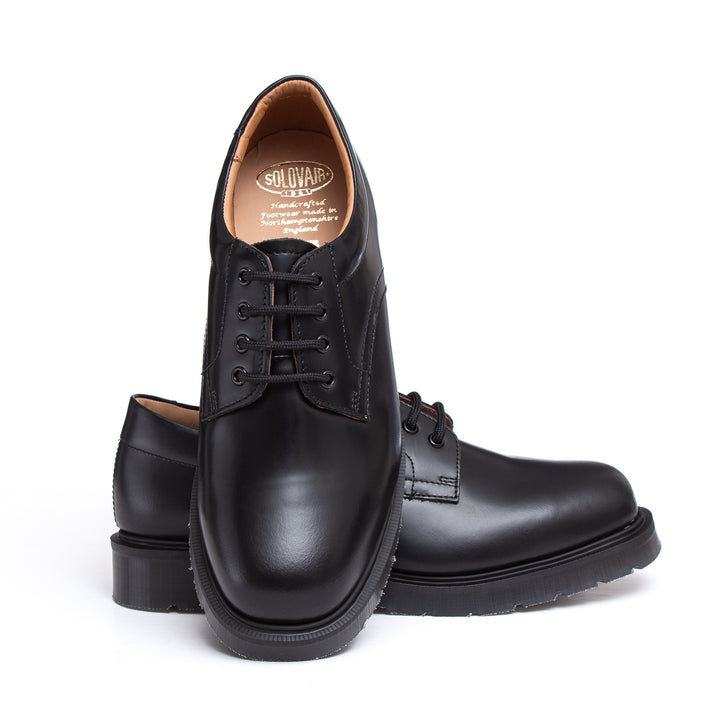 Mens Wide Fit Solovair 1562 Shoes in Black - Image 1