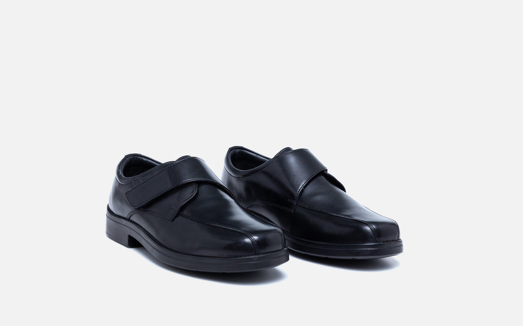 Mens Wide Fit Tredd Well Peter Velcro Shoes in Black - Image 5