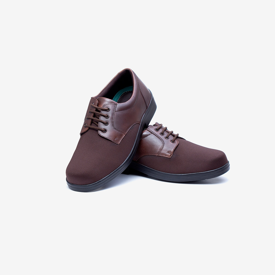 Mens Wide Fit Tredd Well Ryan Lace Up Shoes in Black - Image 21