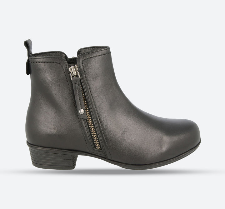 Womens Wide Fit DB Seville Boots in Black - Image 1
