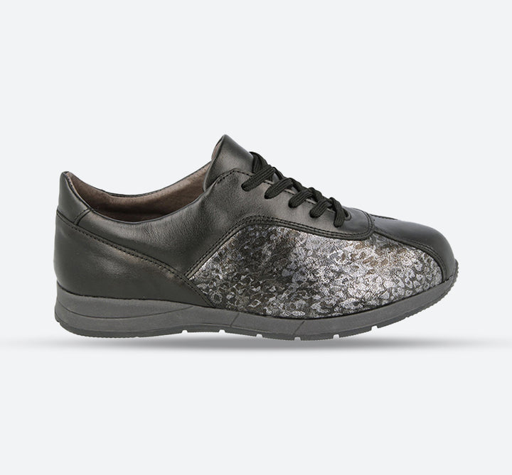 Womens Wide Fit DB Whitworth Canvas in Black & Stretch - Image 1
