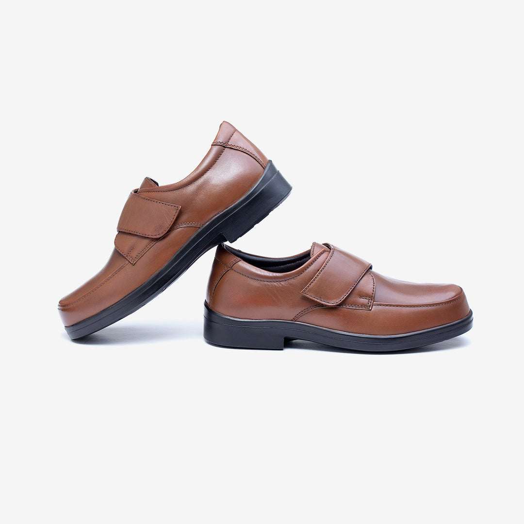 Mens Wide Fit Tredd Well York Shoes in Tan - Image 19
