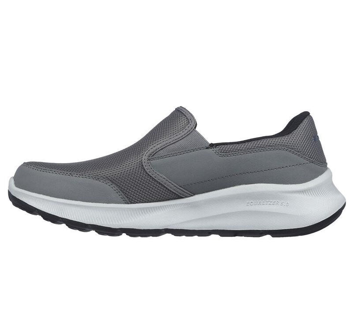 Men's Wide Fit Skechers 232515 Equalizer 5.0 Persistable Walking Trainers in Charcoal - Image 1