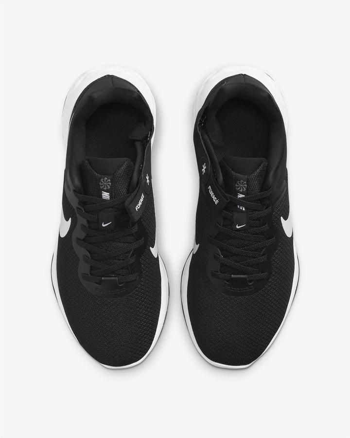 Women's Wide Fit Nike DD8476-003 Revolution 6 Flyease Trainers in Black/White - Image 1