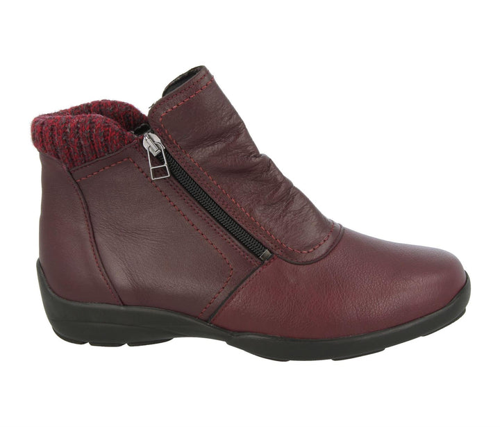Womens Wide Fit DB Stoke Boots in Black / Stretch - Image 1