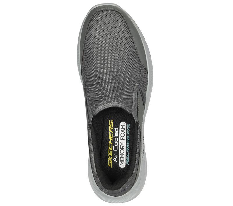 Men's Wide Fit Skechers 232515 Equalizer 5.0 Persistable Walking Trainers in Charcoal - Image 5