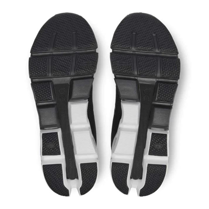 Women's Wide Fit On Cloudflyer 4 Walking Trainers in Black/White - Image 7