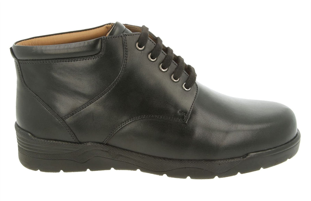 Mens Wide Fit Douglas Walking Ankle Boots in Black Leather - Image 2