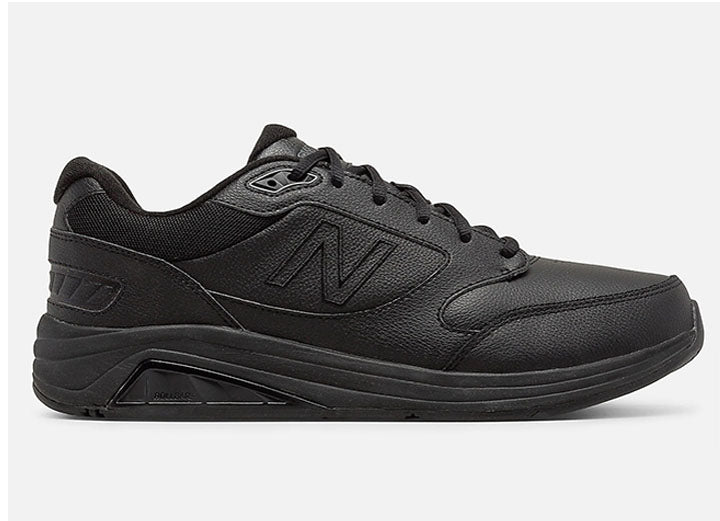 Mens Wide Fit New Balance MW928BK2 Trainers in Black - Image 3