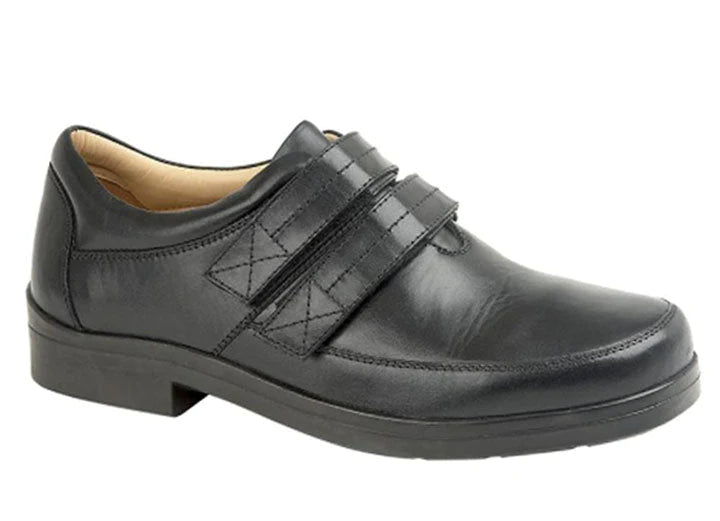 Mens Wide Fit Roamers M966A Shoes in Black - Image 1