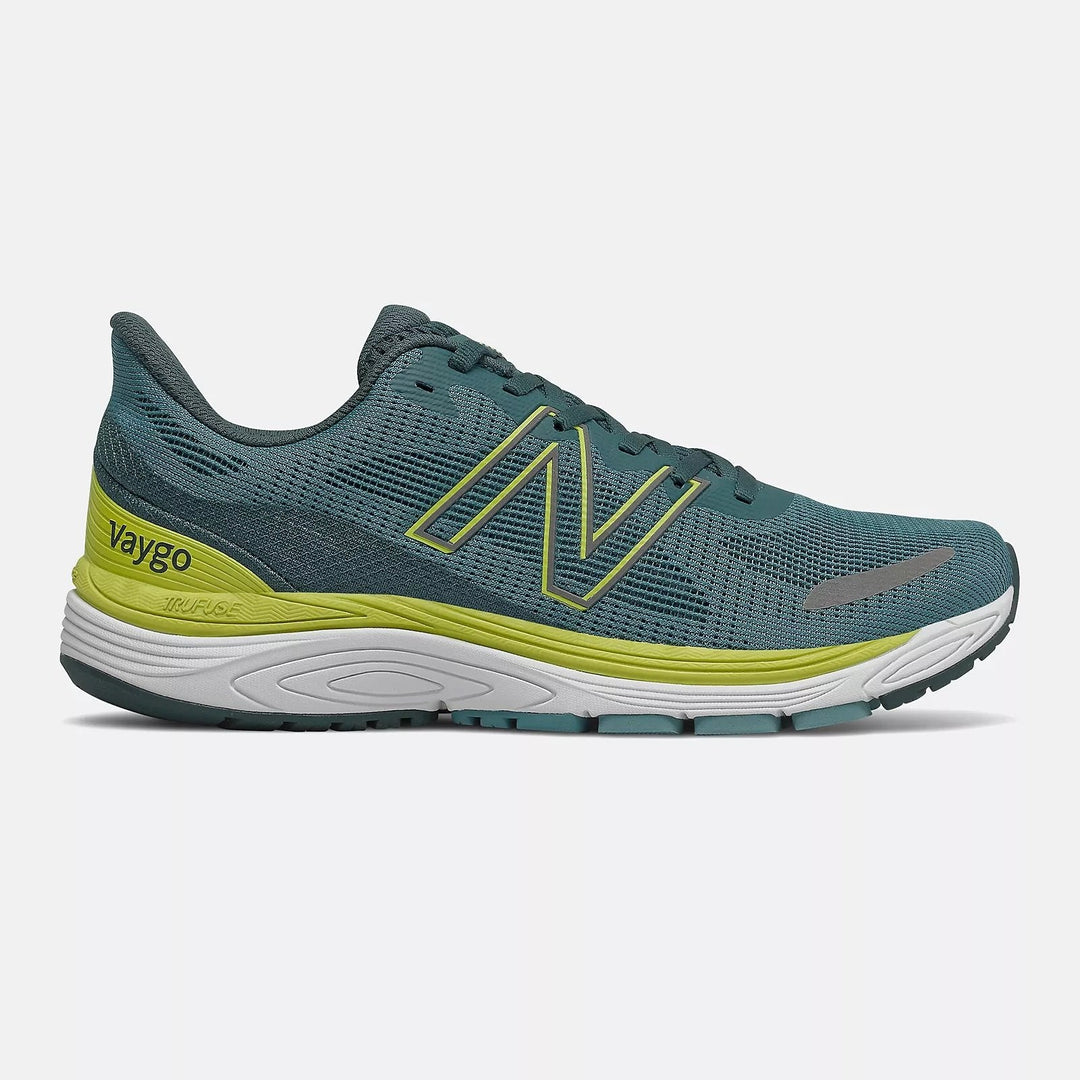Women's Wide Fit New Balance MVYGOLY2 Vaygo Running Trainers - Green/Yellow in Green/Yellow - Image 2