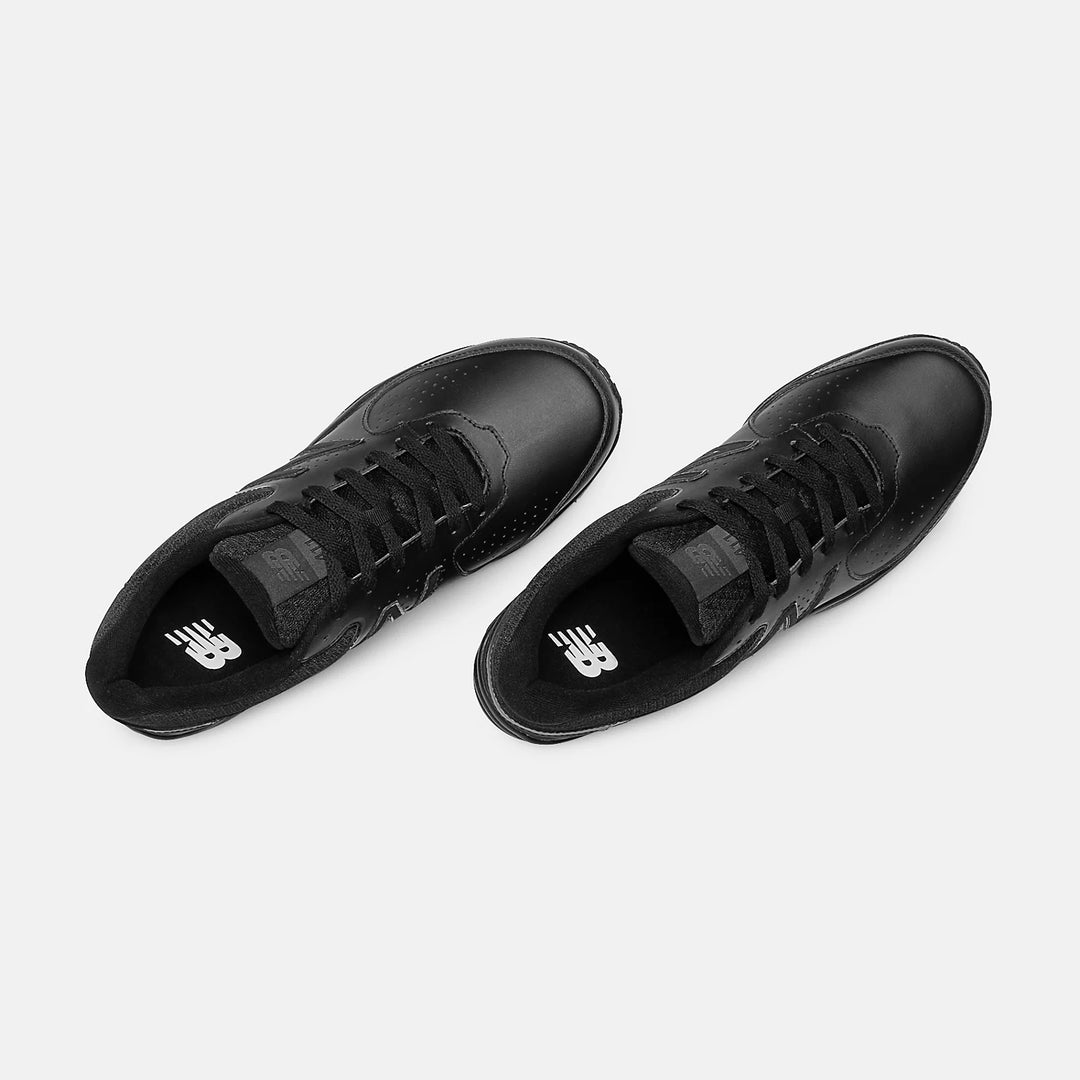 Mens Wide Fit New Balance MW411BK2 Trainers in Black - Image 4