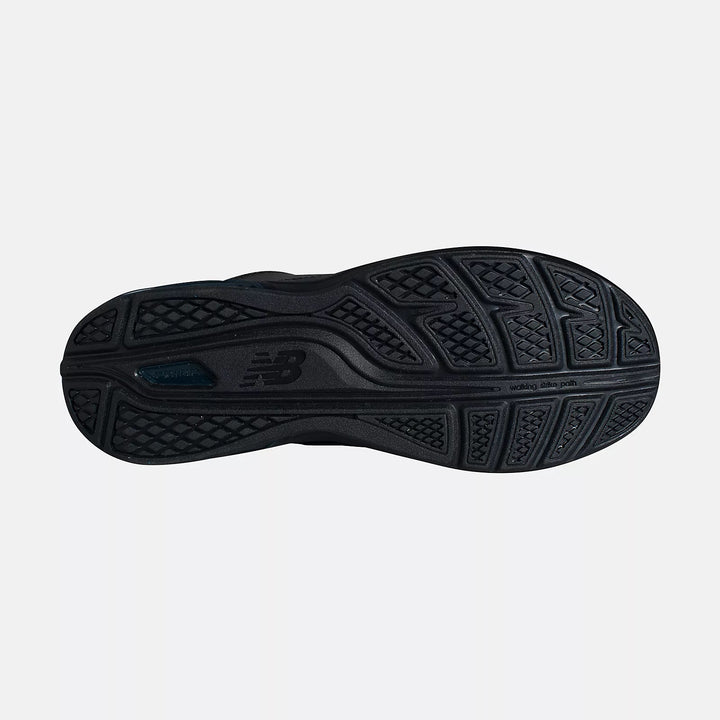 Mens Wide Fit New Balance MW813BK Walking Trainers in Black - Image 1