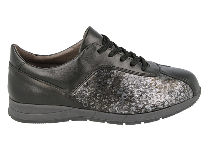Womens Wide Fit DB Whitworth Canvas in Black & Stretch - Image 2
